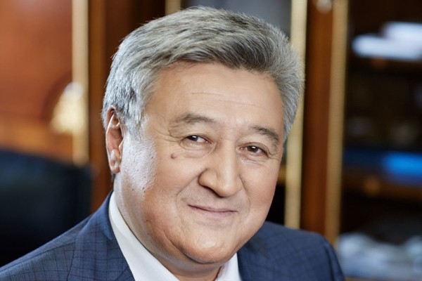 Министр ЕЭК А.Жунусов посоветовал предпринимателям обратить внимание на солнечную энергетику, производство турбин для малых ГЭС и автоперевозки &mdash; Tazabek