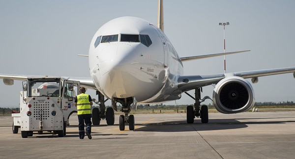 В турсезон регулярно будет действовать авиарейс Тамчы&mdash;Новосибирск, а также авиарейсы из городов Казахстана, - Минтранс &mdash; Tazabek