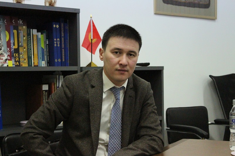 Такая ситуация повторяется из года в год, - глава Нацэнергохолдинга А.Калиев о поставках угля из Казахстана в Кыргызстан &mdash; Tazabek