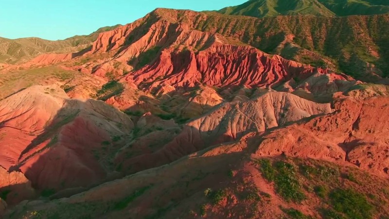 Госкомитет промышленности предлагает внести поправки в закон &laquo;О лицензионно-разрешительной системе&raquo; в части вывоза руды &mdash; Tazabek