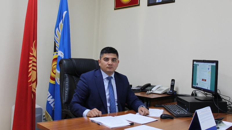 Резюме нового замглавы ГСБЭП Эмиля Жамгырчиева (фото) &mdash; Tazabek