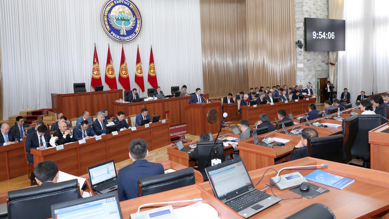 Ситуация вокруг ТЭЦ Бишкека: Депутат предложил арестовать имущество тех, кто подозревается в коррупции &mdash; Tazabek