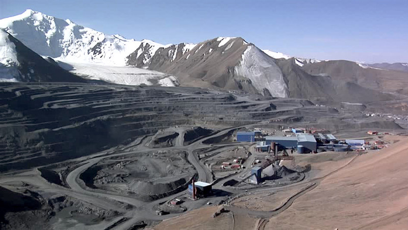 Правительством Кыргызстана готовится новое соглашение по Кумтору, - Ж.Акенеев &mdash; Tazabek