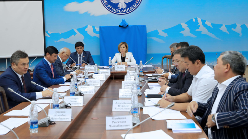 Профильный комитет ЖК одобрил соглашение с Катаром о воздушном сообщении &mdash; Tazabek