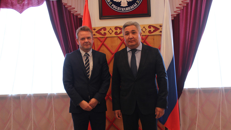 Болот Отунбаев