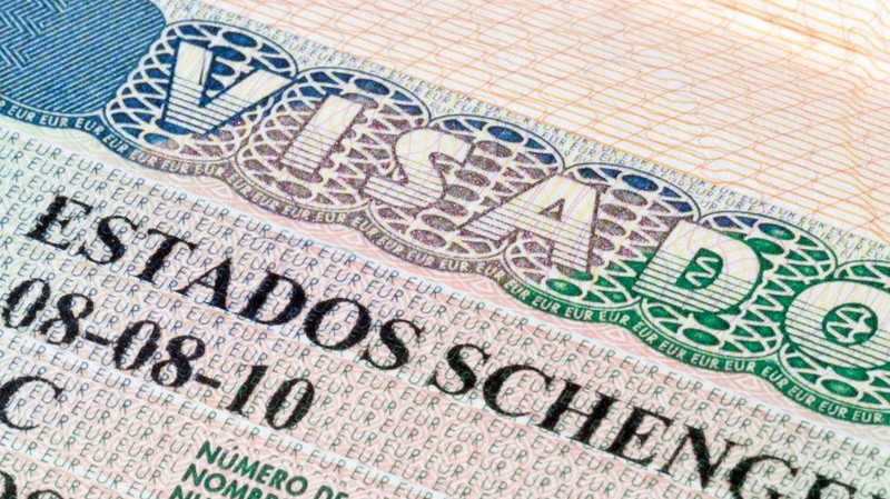 Депутат предложил ввести безвизовый режим в отношении владельцев виз в Казахстан, Россию, США и шенгенских виз для привлечения туристов &mdash; Tazabek