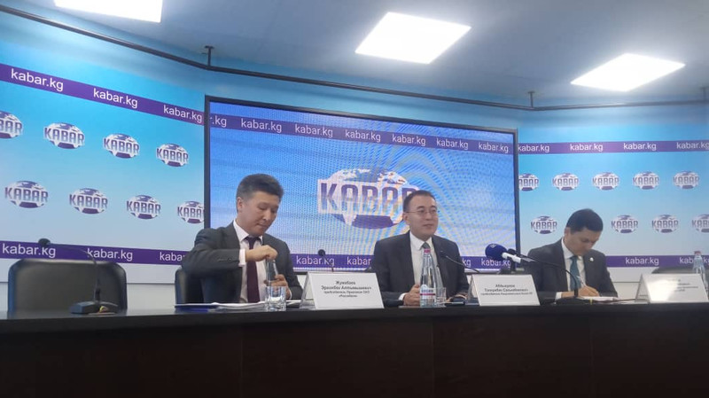 Уставной капитал &laquo;Росинбанка&raquo; будет увеличен дополнительно на 3 млрд сомов, - НБКР (дополнено) &mdash; Tazabek