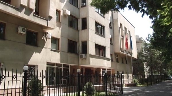 Из чего состоит &laquo;Кыргызалтын&raquo;? (доли владения, компании) &mdash; Tazabek