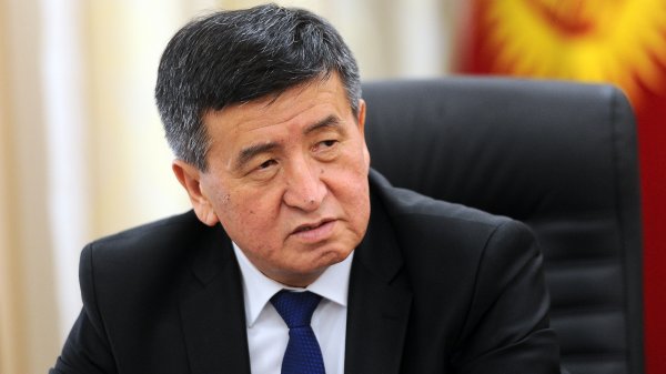 Сооронбай Жээнбеков