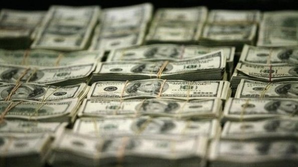 Курс валют: Доллар незначительно подорожал (график) — Tazabek