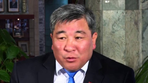 Депутатам должно быть стыдно обсуждать какую-то бумажку вместо законопроектов, - депутат Р.Момбеков о ситуации с продажей 50% &laquo;Альфа Телекома&raquo; &mdash; Tazabek