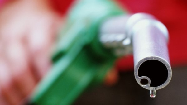 Если в 2 раза поднимут ставку акциза на ГСМ, то разница цен с Казахстаном составит 12 сомов за литр, - МДС &mdash; Tazabek