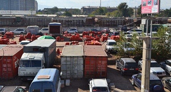 Сравнительная таблица: Розничные цены на фрукты и овощи выше оптовых в среднем на 15-60%, - администрация рынка &laquo;Дыйкан&raquo; &mdash; Tazabek