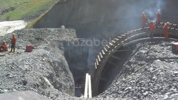 Север&mdash;Юг. Почему Минтранс и China Road повысили стоимость строительства автодороги на $55,5 млн? &mdash; Tazabek