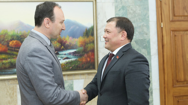 Главное фото