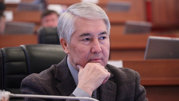 Депутат предложил итоговое постановление ЖК по заключению депутатской комиссии по ТЭЦ Бишкека направить президенту С.Жээнбекову &mdash; Tazabek