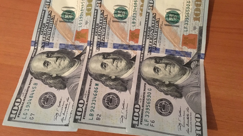 &laquo;Курс валют&raquo;: Доллар продается по 68,45 сома &mdash; Tazabek