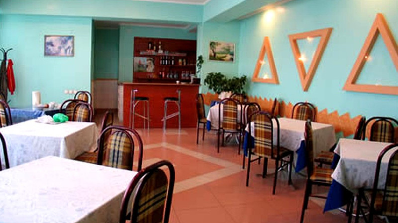 Гостиницы и рестораны КР за полгода оказали услуги на сумму 7,9 млрд сомов &mdash; Tazabek