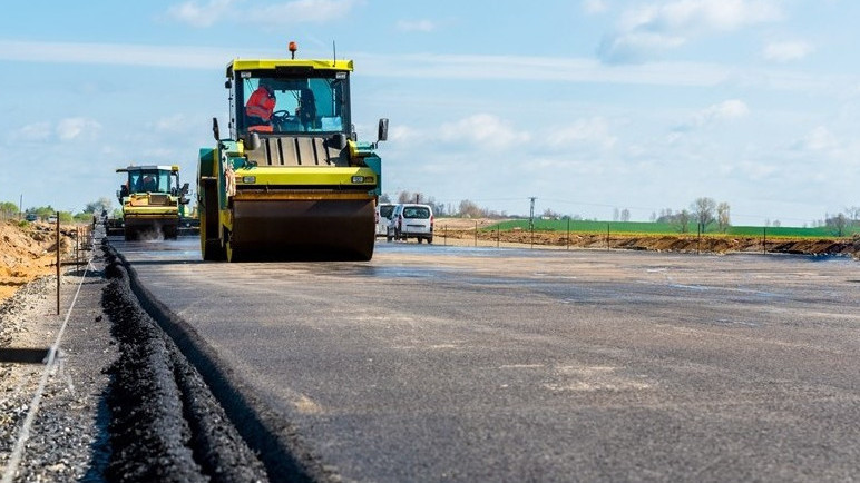 #Продороги: Реконструкция 1 км автодороги Маданият&mdash;Жалал-Абад обойдется в $770,3 тыс. (обзор) &mdash; Tazabek