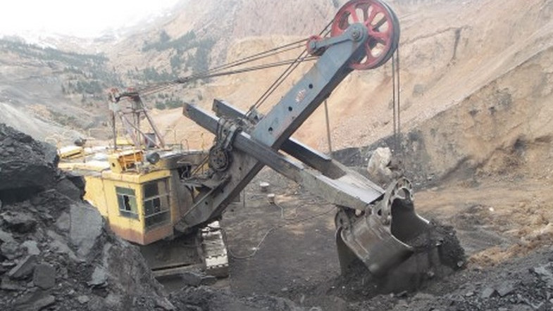 С разреза Кара-Кече тонна угля продается по 1,3 тыс. сомов, но частники ставят свою маржу, - &laquo;Кыргызкомур&raquo; &mdash; Tazabek