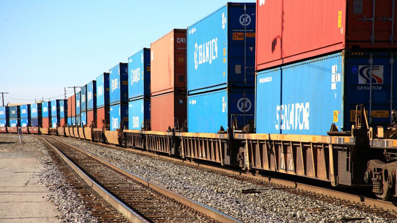 Какие виды грузоперевозок осуществлялись по республике за 2018 год? (объемы) &mdash; Tazabek