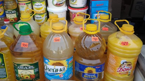 ЖК одобрил ввод штрафов за ценники на товары и услуги в иностранной валюте &mdash; Tazabek