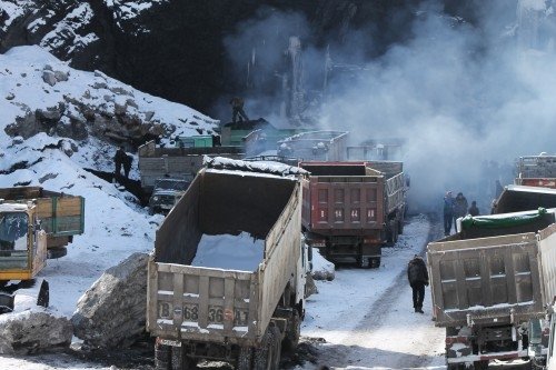Госкомпромэнергонедр попросил правительство разрешить выделить &laquo;Кыргызкомуру&raquo; от 10 до 25 млн сомов из средств своего спецсчета &mdash; Tazabek