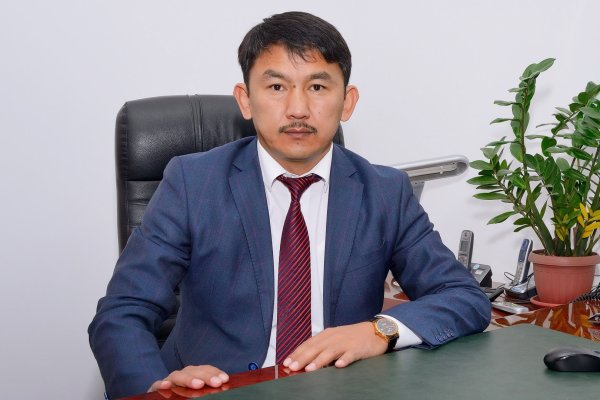 Глава ФГИ Б.Казаков рассказал, почему оценочная комиссия оценила 100% акций &laquo;Альфа Телеком&raquo; в 13,5 млрд сомов &mdash; Tazabek