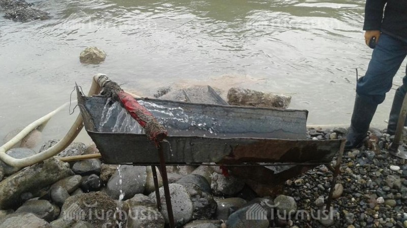 Госкомпромэнерго выставил на аукцион два участка россыпного золота в Нарынском районе (карта) &mdash; Tazabek