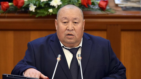 Депутат просит завершить строительство школы в селе Ынтымак, которая строится с 1991 года