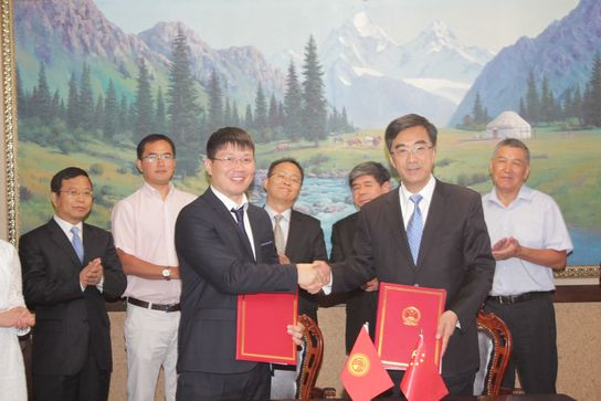 В Кыргызстане зарегистрировано 1349 компаний с участием китайского капитала &mdash; Tazabek