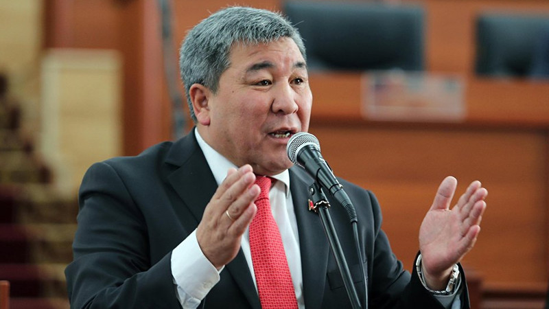 Депутат о финансовых нарушениях: Слово &laquo;бюджет&raquo; взято от кыргызского &laquo;бүт жейт&raquo; &mdash; Tazabek