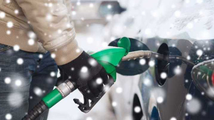 Зимнее дизтопливо класса 5 завозится в Кыргызстан по акцизам бензина, - нефтетрейдер &mdash; Tazabek