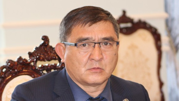 Депутат &mdash;  главе ФГИ: Ваша зарплата должна быть не из бюджета, а как процент  от проданного имущества, тогда все начнут бегать и работать &mdash; Tazabek