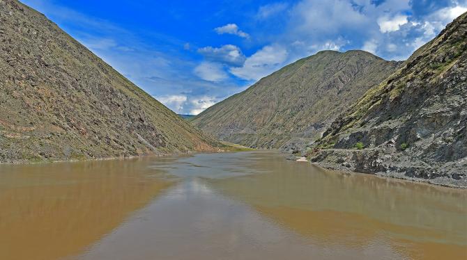 Дефицита воды в этом году не ощущаем, - вице-премьер В.Диль &mdash; Tazabek
