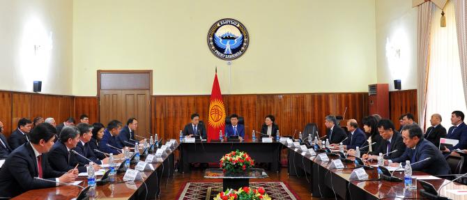 Правительство поручило Минэкономики в 10-дневный срок разработать план по реализации программы правительства &mdash; Tazabek