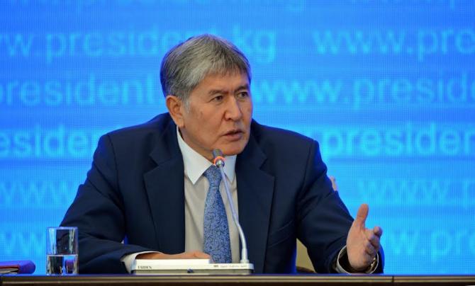 А.Атамбаев о качестве автодороги Нарын&mdash;Торугарт: Скупой платит дважды &mdash; Tazabek