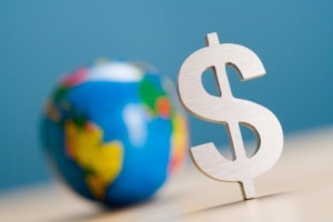 За 11 месяцев 2015 года внешнеторговый оборот КР составил $4,3 млрд, уменьшившись за год в 1,5 раза &mdash; Tazabek