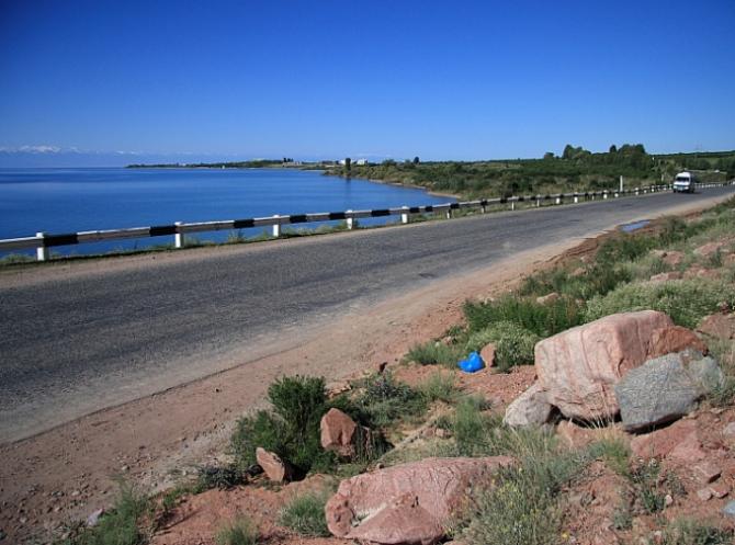 Правительство планирует направить часть средств от продажи &laquo;Альфа Телекома&raquo; на строительство кольцевой дороги на Иссык-Куле &mdash; Tazabek