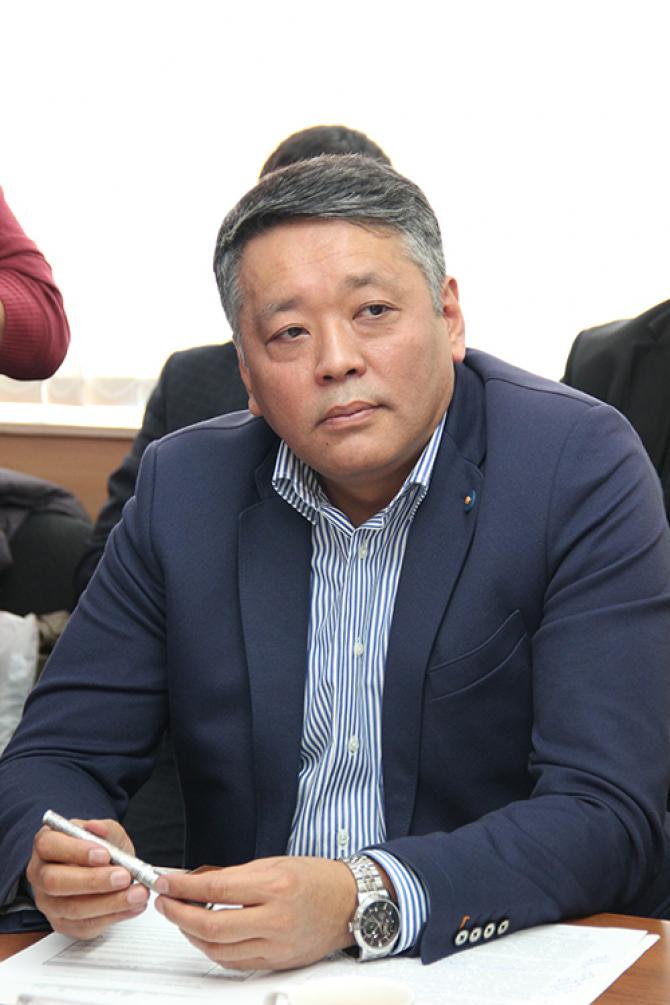 Кыргызстан оказался неподготовленным к вхождению в ЕАЭС, - вице-президент ТПП Н.Мусуралиев &mdash; Tazabek