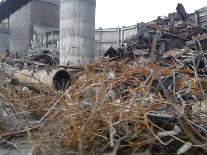 Фоторепортаж &mdash; Демонтированное оборудование ТЭЦ Бишкека пока не вывезено &mdash; Tazabek