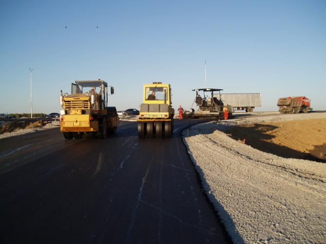 Дорожные работы на трассе Cуусамыр&mdash;Талас будут завершены к 2019 году &mdash; Tazabek