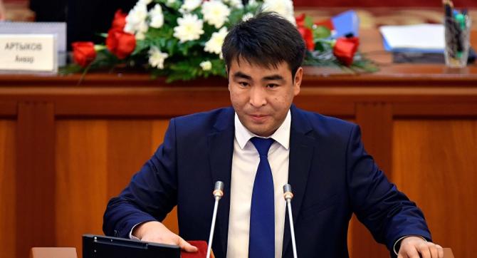 Депутат Ж.Акаев: Получение разрешения на строительство объекта превратилось в некий аукцион &mdash; Tazabek