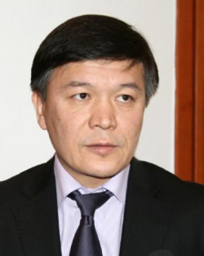 Премьер Т.Сариев объявил выговор главе ГСБЭП Б.Аширову &mdash; Tazabek