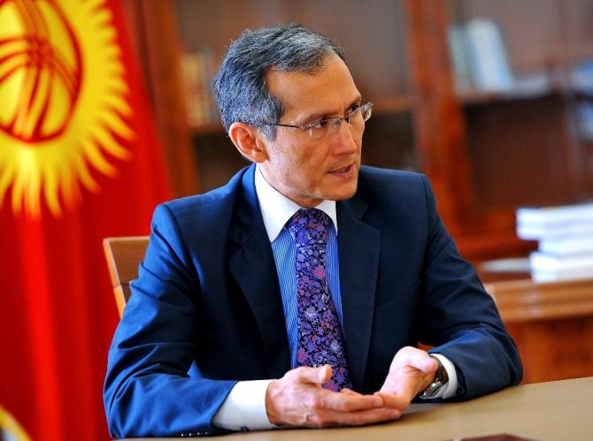 Премьер Дж.Оторбаев назвал причины отставок О.Лавровой и К.Султанова &mdash; Tazabek