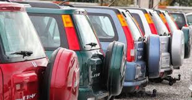 За январь-март в КР завезено около 1 тыс. легковых автомашин, в прошлом году свыше 20 тыс. (таблица) &mdash; Tazabek