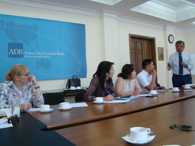 ФГИ отмечает необходимость создания специализированных национальных холдинговых компаний &mdash; Tazabek