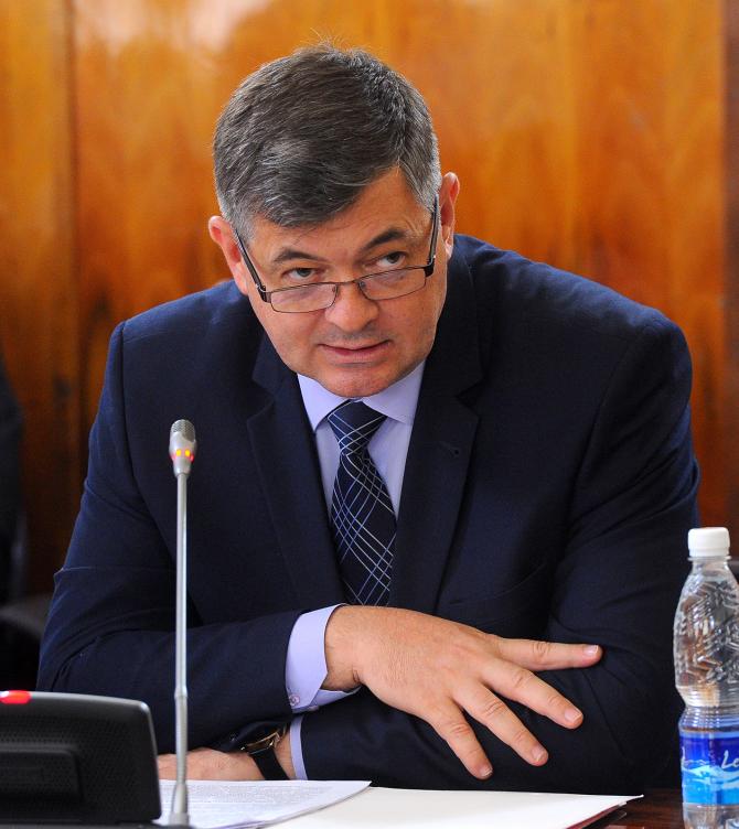 Границы с Казахстаном откроются, как только РК уведомит ЕЭК о выполнении всех процедур по вступлению в силу договора о присоединении КР к ЕАЭС &mdash; Tazabek