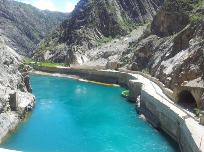 Правительство: К октябрю в Токтогульском водохранилище должно быть 12,4 млрд кубометров воды &mdash; Tazabek