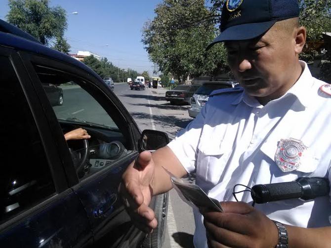 Из 50 проверенных в ходе рейда ГНС автовладельцев 15 не оплатили налог на транспорт &mdash; Tazabek